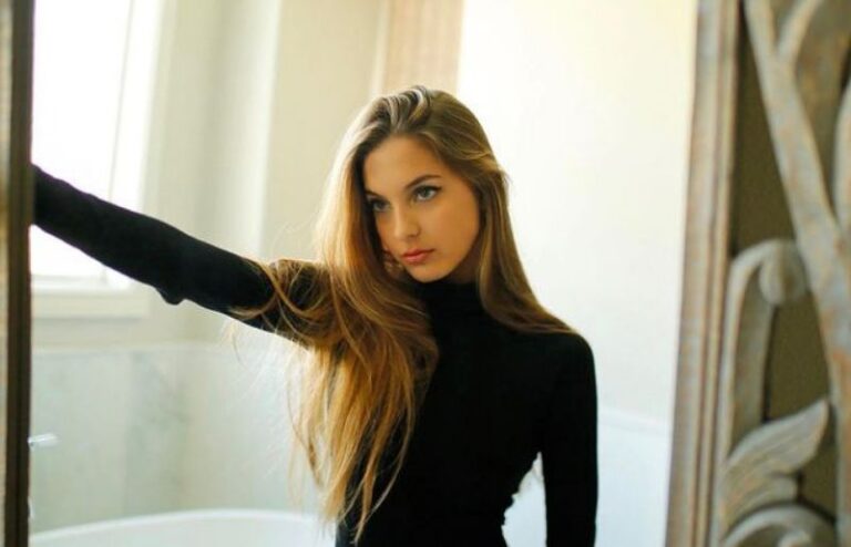 Lexi Rivera Net Worth | Heights | Age | Birthday | Brothers | Bio