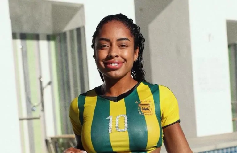 Qimmah Russo Net Worth | Height | Weight | Instagram| Career